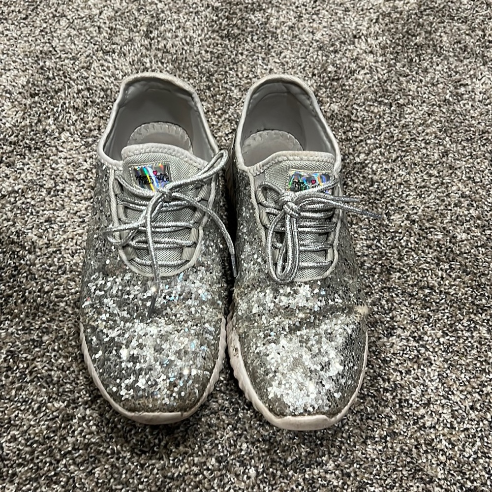 Southern Fried Chic Glitter Bomb Sneakers - silver